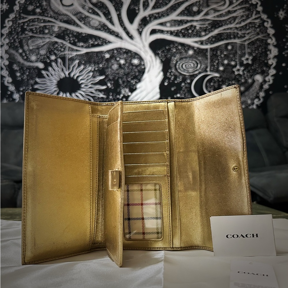 Vintage Coach Brown and Gold Wallet clutch - Picture 12 of 17